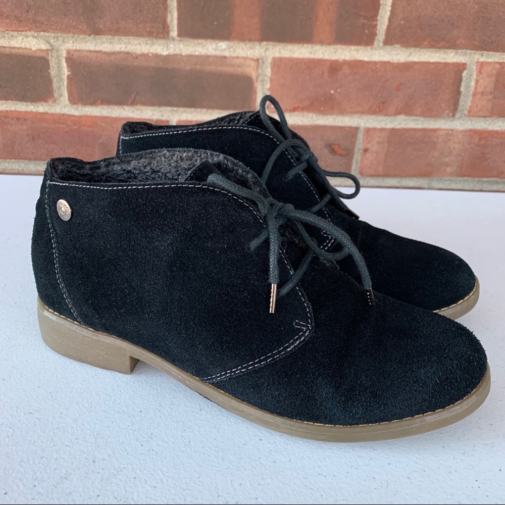 Eddie Bauer Valerie black suede lace up ankle boot - Picture 1 of 9